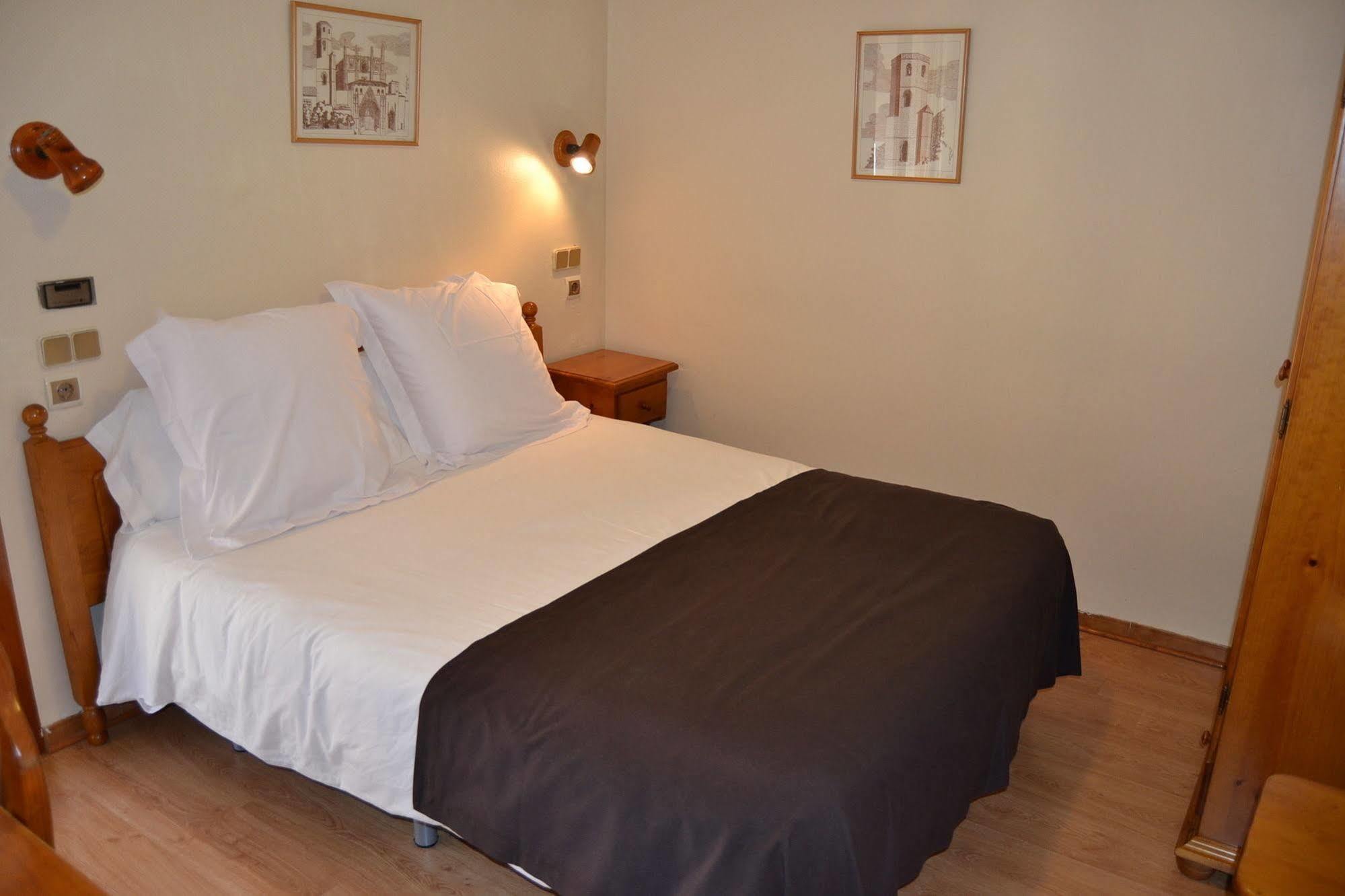 San Marcos Hotel Huesca Bagian luar foto