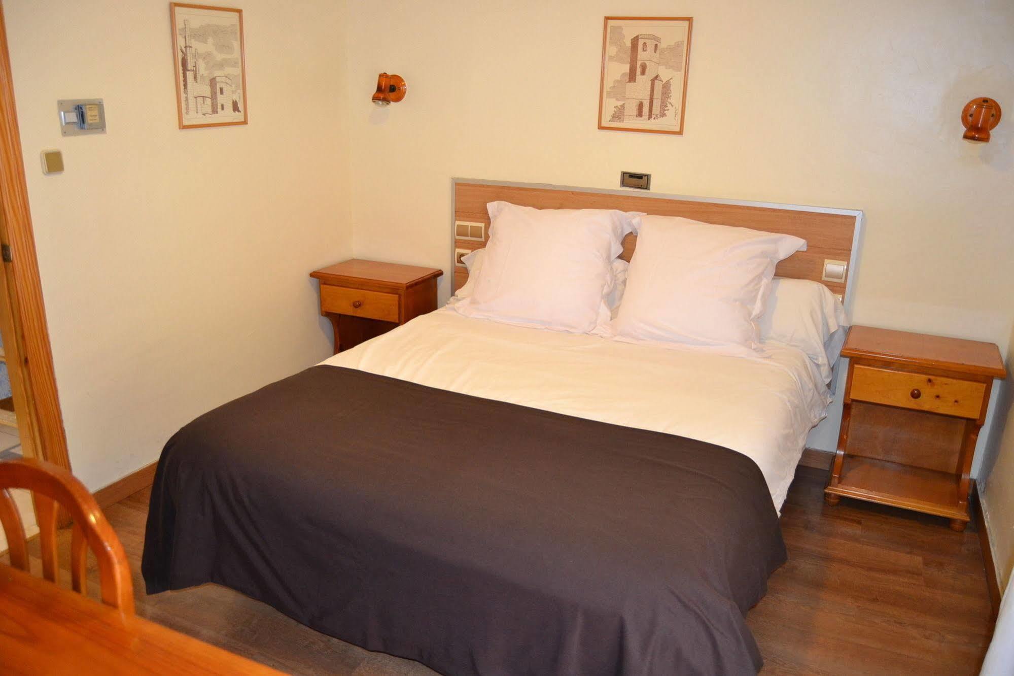 San Marcos Hotel Huesca Bagian luar foto